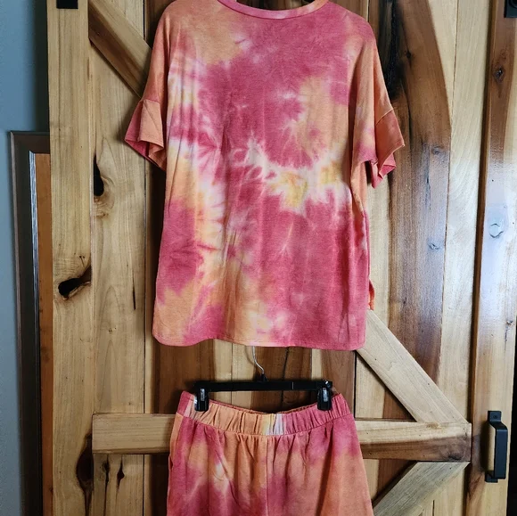 Shirt and short set - Picture 3 of 4